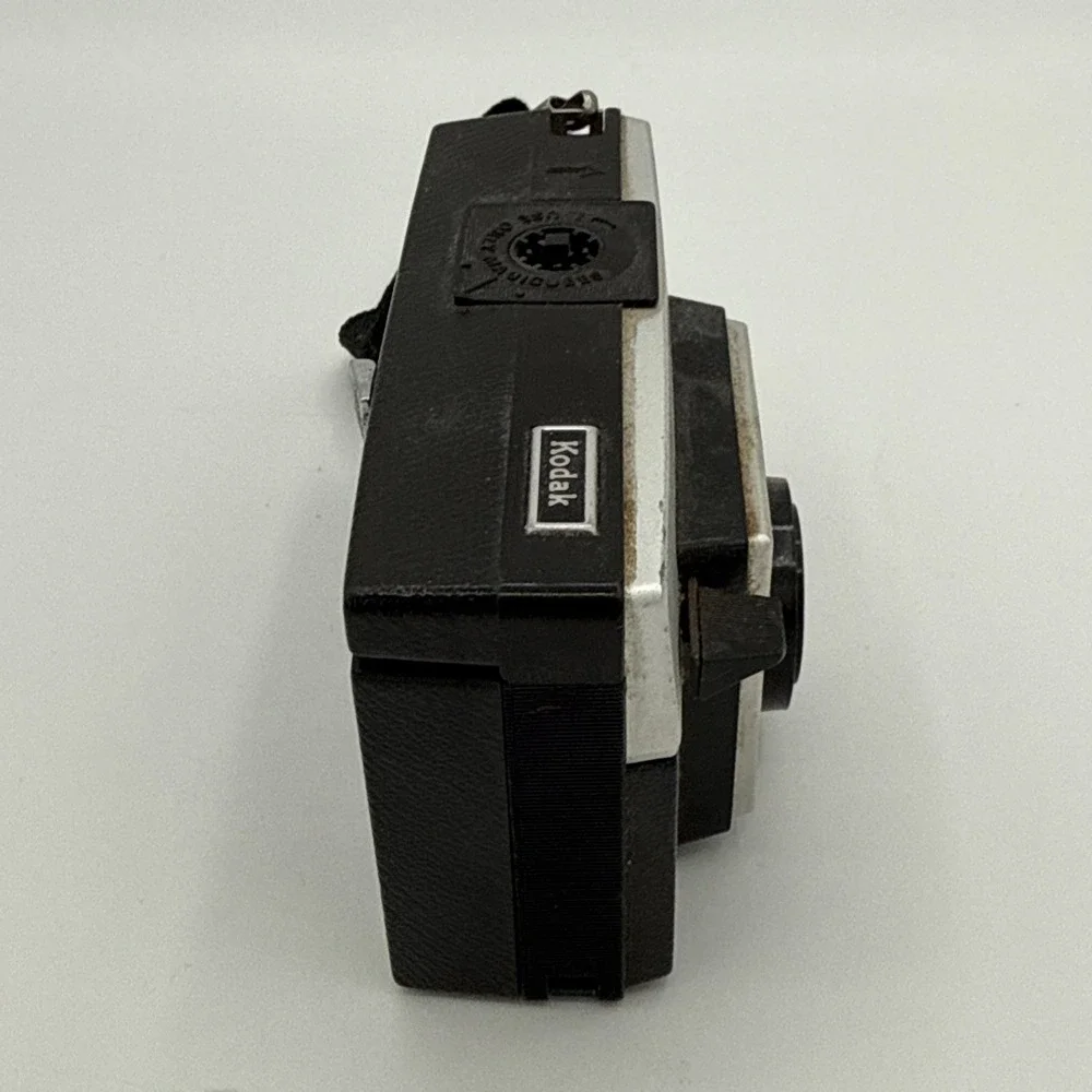 Vintage Kodak Instamatic X-15 Camera 126 Film Camera Made in USA Wrist Strap